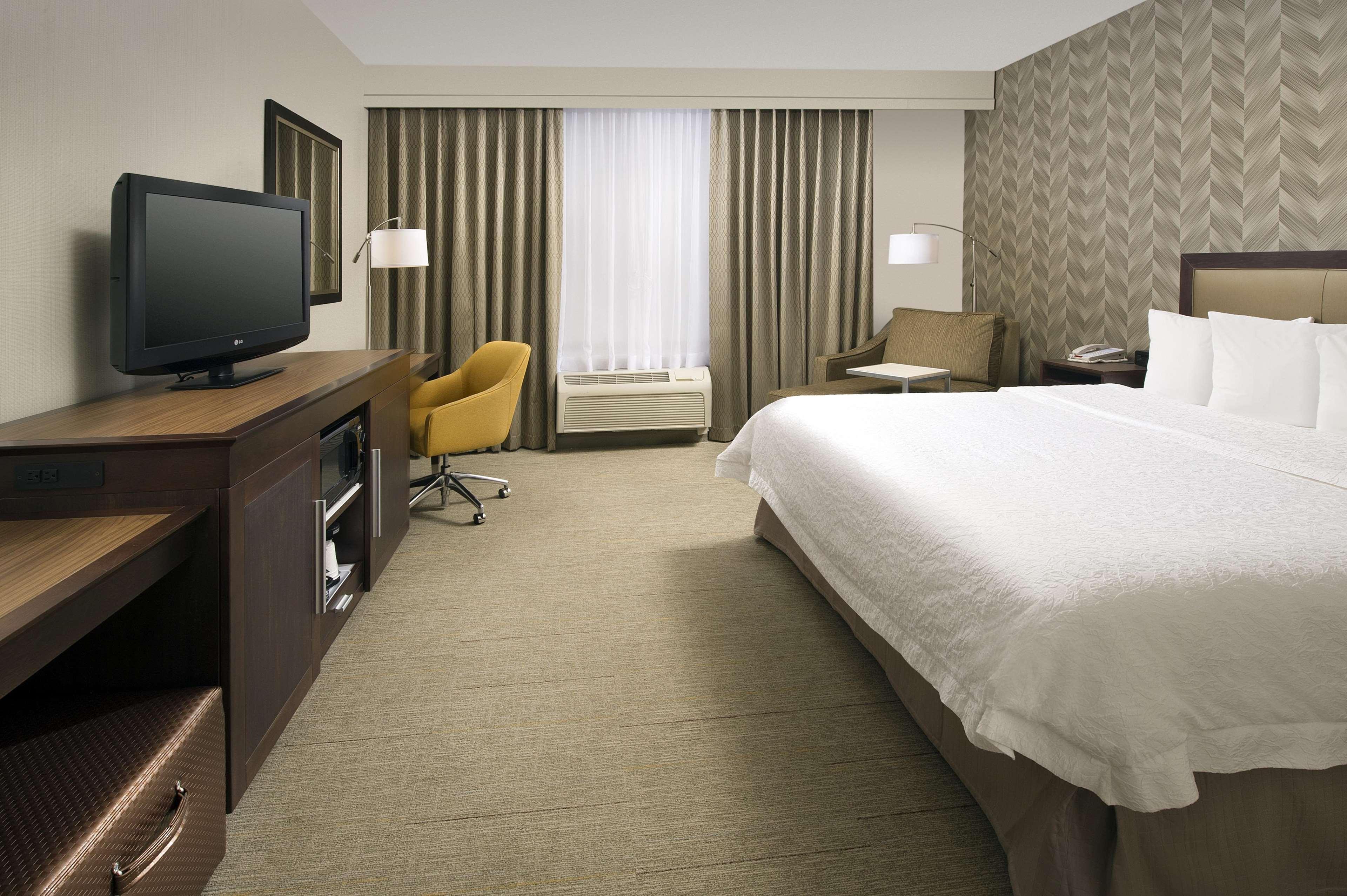 Hampton Inn Kansas City The Legends Eksteriør bilde