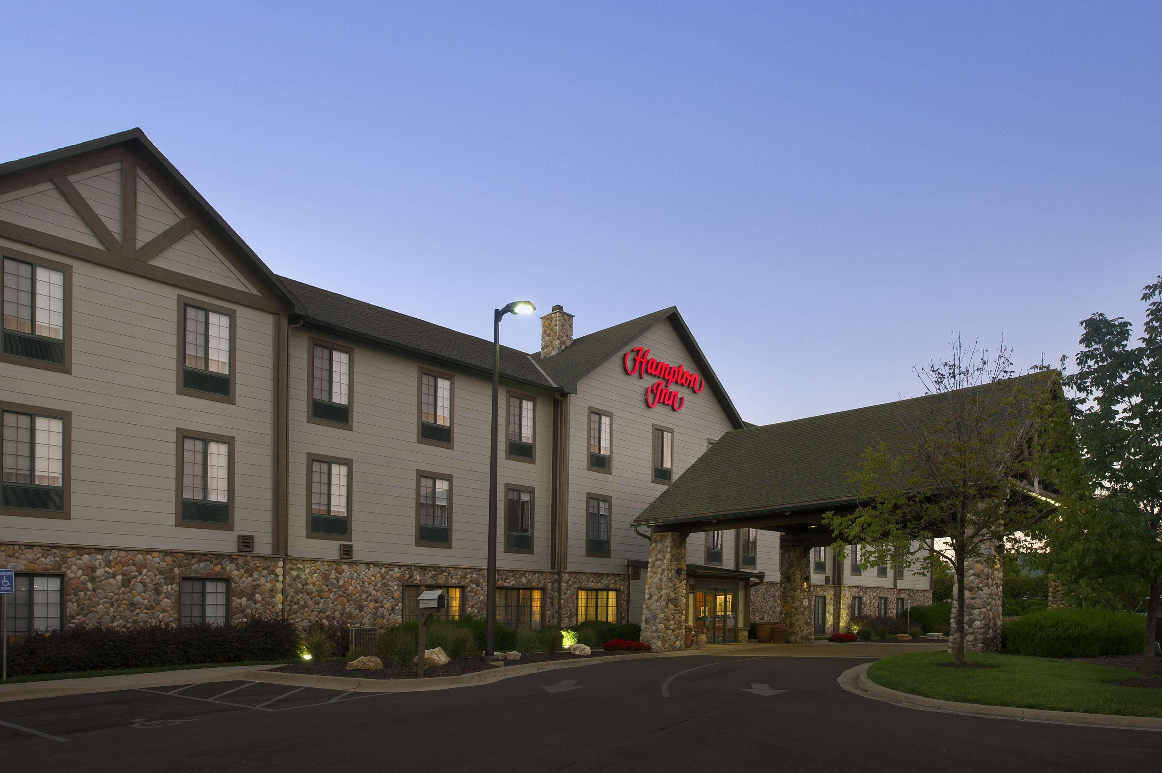 Hampton Inn Kansas City The Legends Eksteriør bilde
