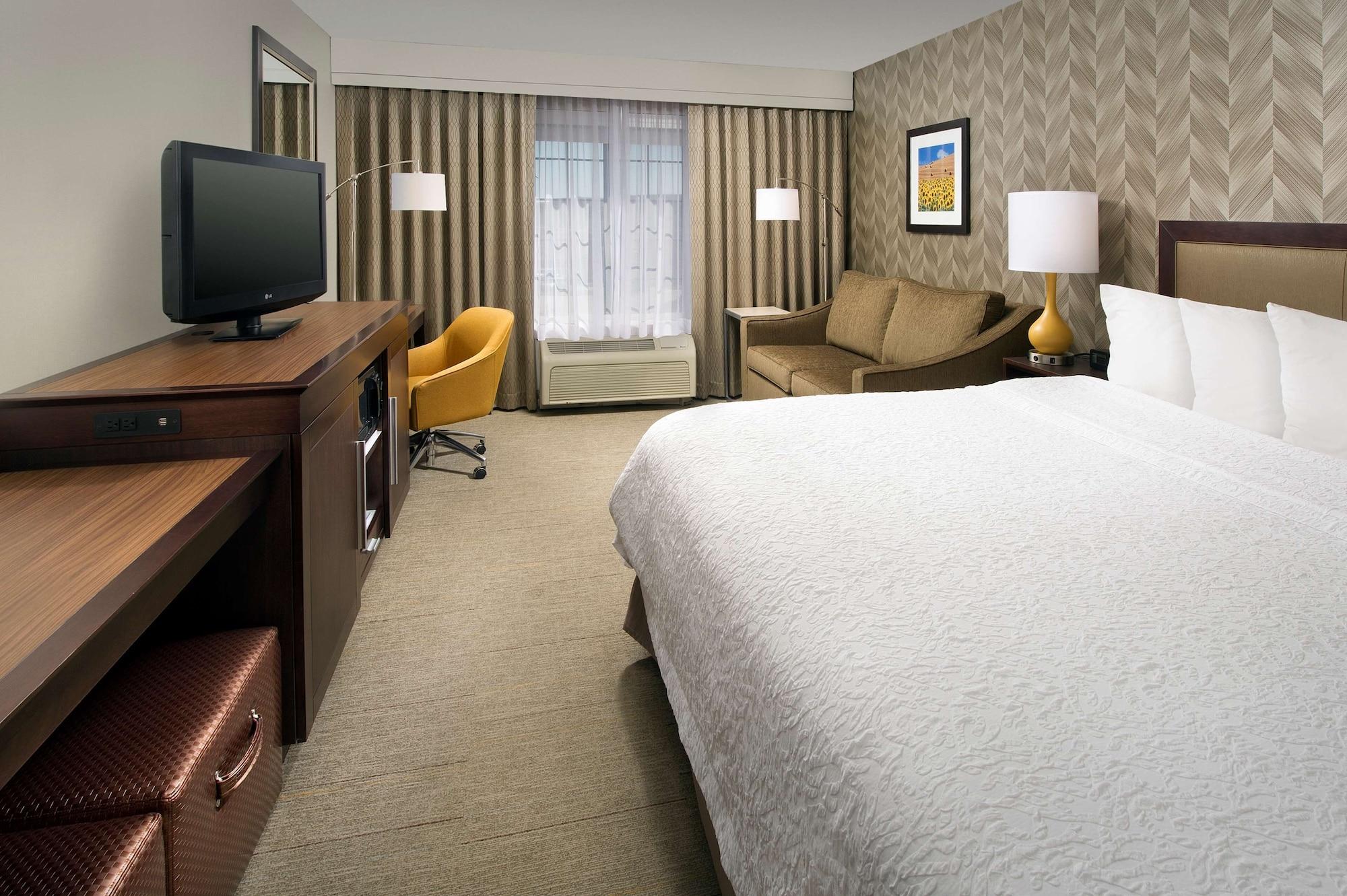 Hampton Inn Kansas City The Legends Eksteriør bilde