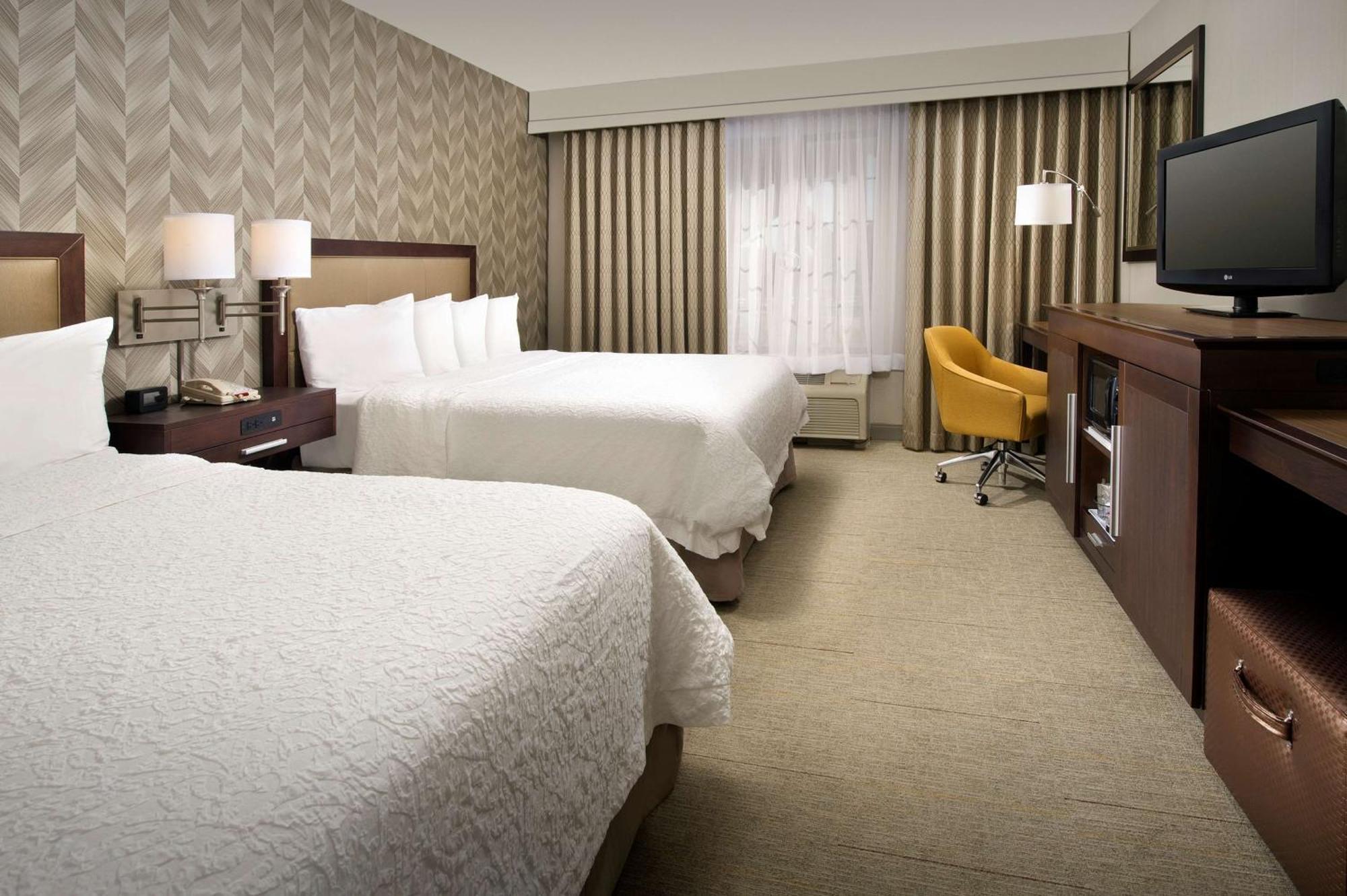 Hampton Inn Kansas City The Legends Eksteriør bilde