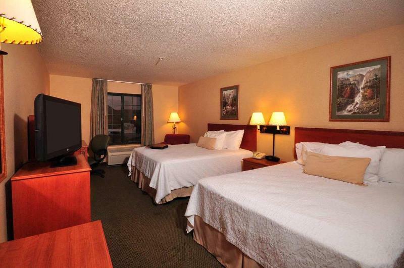 Hampton Inn Kansas City The Legends Rom bilde